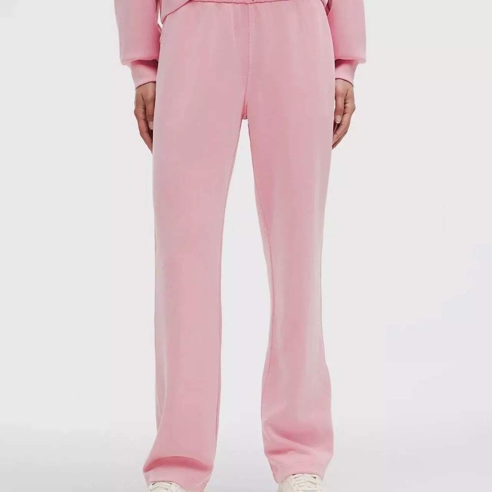 lululemon SoftStreme High-Rise Pant in Pink Tide - Excellent Condition